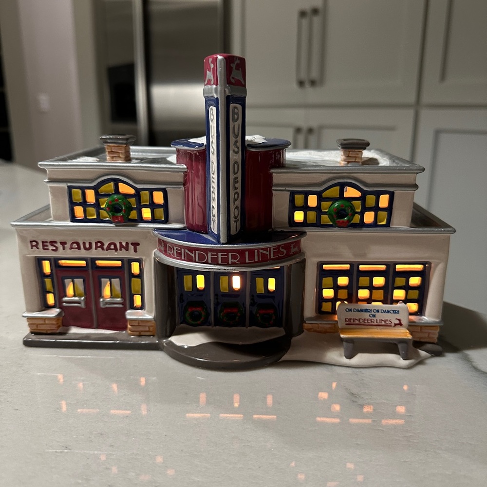 Department 56 Reindeer Bus Depot
